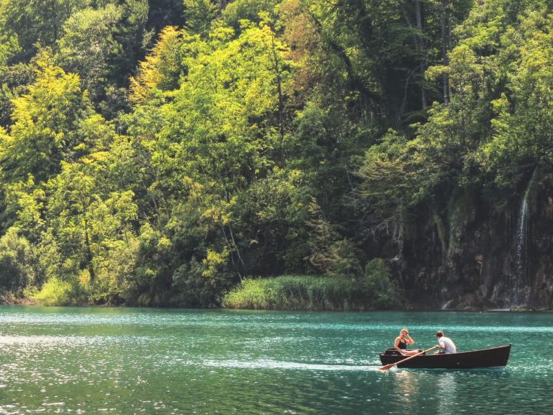 plitvice-meren-bezoeken-het-hoogseizoen