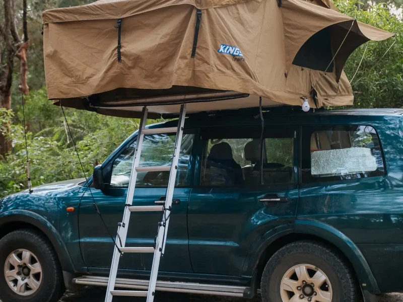 australie-perfect-om-met-een-auto-camper-rond-te-rijden-je-nu-langs-de-prachtige-kust-wilt-rijden-de-outback-wilt-verkennen-de-bruisende-steden-wilt-bezoeken-een-eigen-auto-camper-geeft-je-de-vrijheid-om-te-gaan-en-staan-waar-je-maar-wil