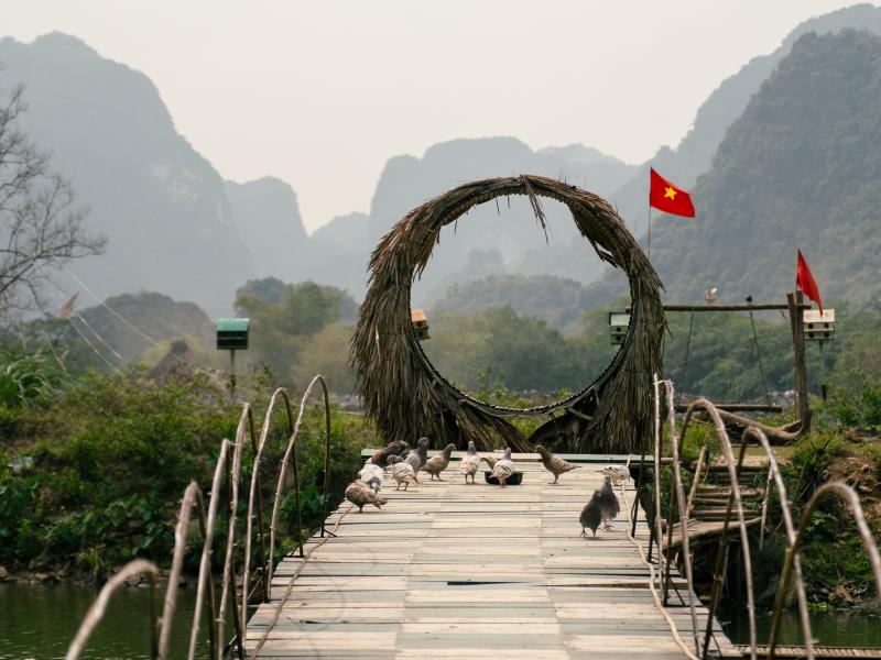 pros-cons-of-backpacking-in-vietnam-during-the-rainy-season