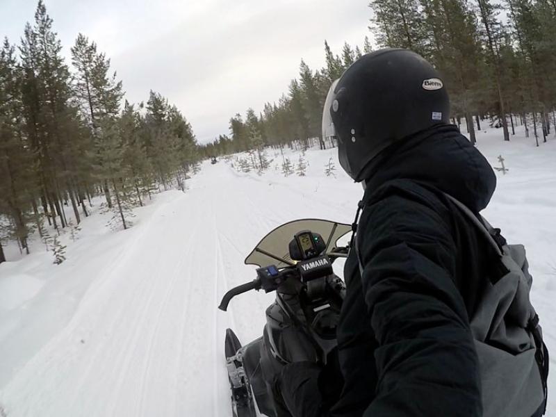 sneeuwscooter-safari-zweden-doen